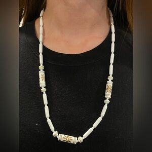 Elegant White and Gold Beaded Necklace